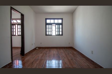 Sala de casa para alugar com 2 quartos, 85m² em Praça da Bandeira, Rio de Janeiro