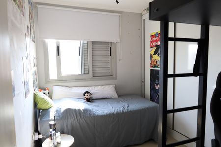 Quarto 1 de apartamento à venda com 3 quartos, 74m² em Vila Sofia, São Paulo