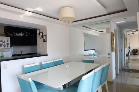 Sala de apartamento à venda com 3 quartos, 74m² em Vila Sofia, São Paulo