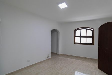 Casa à venda com 176m², 3 quartos e 4 vagasSuíte