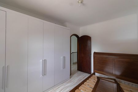 Casa à venda com 176m², 3 quartos e 4 vagasQuarto 2