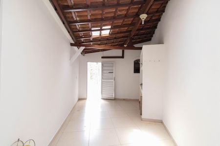 Casa à venda com 176m², 3 quartos e 4 vagasÁrea de Serviço