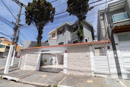 Casa à venda com 176m², 3 quartos e 4 vagasFachada