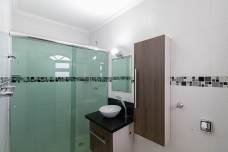 Casa à venda com 176m², 3 quartos e 4 vagasBanheiro da Suíte