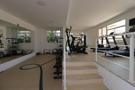 Apartamento à venda com 75m², 2 quartos e 2 vagasÁrea Comum - Academia