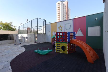 Apartamento à venda com 75m², 2 quartos e 2 vagasÁrea Comum - Playground