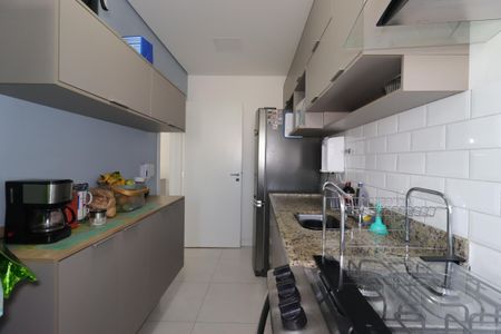 Apartamento à venda com 75m², 2 quartos e 2 vagasCozinha