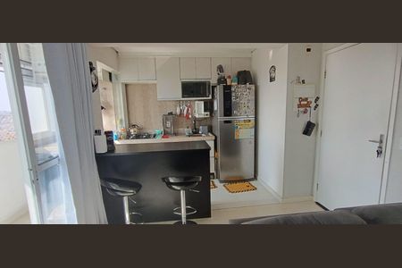 Sala/Cozinha de apartamento para alugar com 2 quartos, 48m² em Padroeira, Osasco