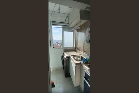 Área de Serviço de apartamento para alugar com 2 quartos, 48m² em Padroeira, Osasco