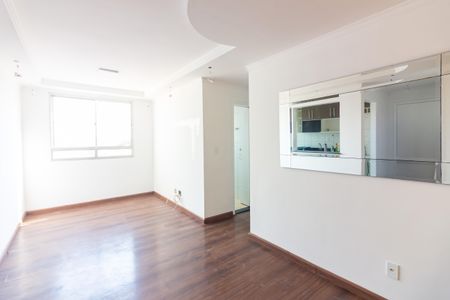 Sala de apartamento para alugar com 2 quartos, 57m² em Jardim Roberto, Osasco