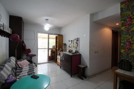 Sala de apartamento à venda com 2 quartos, 71m² em Barra Olímpica, Rio de Janeiro