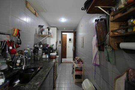 Apartamento à venda com 71m², 2 quartos e 1 vagaCozinha