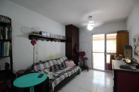 Sala de apartamento à venda com 2 quartos, 71m² em Barra Olímpica, Rio de Janeiro