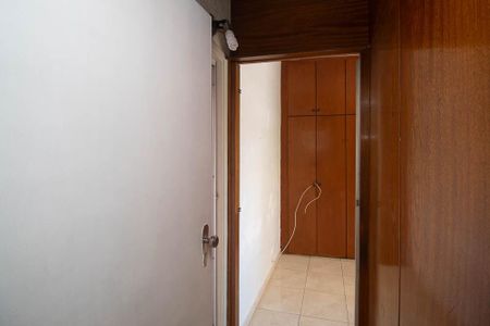 Casa para alugar com 55m², 2 quartos e 1 vagaQuarto 1 - Armários