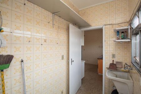Casa para alugar com 55m², 2 quartos e 1 vagaÁrea de Serviço