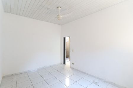 Casa para alugar com 43m², 1 quarto e sem vagaQuarto