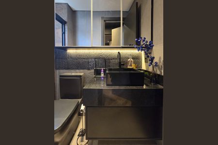 Apartamento à venda com 54m², 2 quartos e 1 vaga Apartamento à venda com 54m², 2 quartos e 1 vagaBanheiro Social