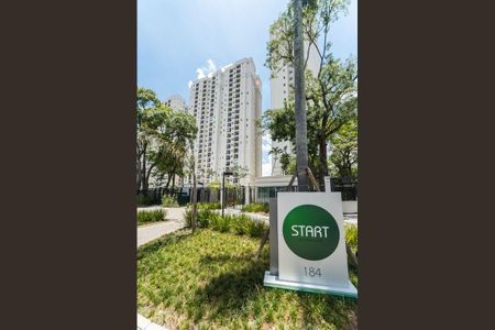 Apartamento à venda com 54m², 2 quartos e 1 vaga Apartamento à venda com 54m², 2 quartos e 1 vagaFachada