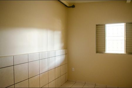 Quarto 2 de casa para alugar com 2 quartos, 88m² em Jardim Novo Mundo, Goiânia