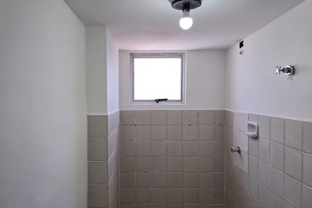 Apartamento para alugar com 56m², 2 quartos e 1 vaga Apartamento para alugar com 56m², 2 quartos e 1 vagaBanheiro Social