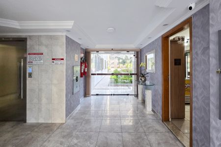 Apartamento para alugar com 56m², 2 quartos e 1 vaga Apartamento para alugar com 56m², 2 quartos e 1 vagaÁrea comum - Hall