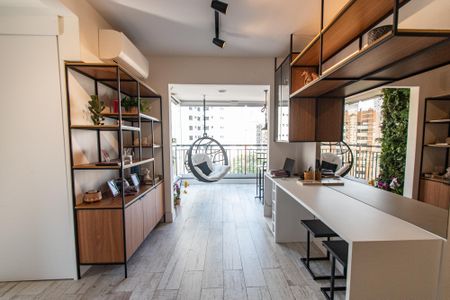 Sala de apartamento à venda com 1 quarto, 70m² em Chácara Klabin, São Paulo