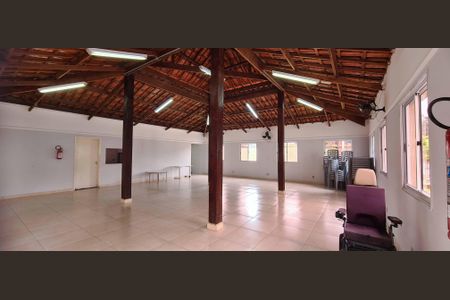 Apartamento à venda com 56m², 2 quartos e 1 vaga Apartamento à venda com 56m², 2 quartos e 1 vagaÁrea comum - Salão de festas