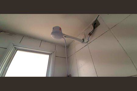 Apartamento à venda com 56m², 2 quartos e 1 vaga Apartamento à venda com 56m², 2 quartos e 1 vagaBanheiro Social