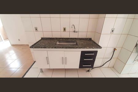 Apartamento à venda com 56m², 2 quartos e 1 vaga Apartamento à venda com 56m², 2 quartos e 1 vagaCozinha