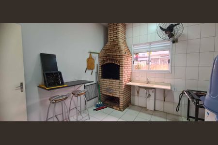 Apartamento à venda com 56m², 2 quartos e 1 vaga Apartamento à venda com 56m², 2 quartos e 1 vagaÁrea comum - Churrasqueira