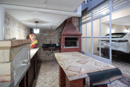 Casa à venda com 315m², 3 quartos e 2 vagas Casa à venda com 315m², 3 quartos e 2 vagasÁrea gourmet