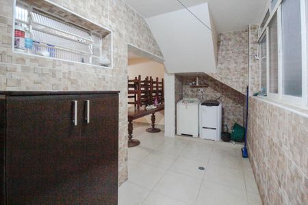 Casa à venda com 315m², 3 quartos e 2 vagas Casa à venda com 315m², 3 quartos e 2 vagasÁrea de Serviço