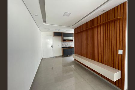 Sala de apartamento para alugar com 2 quartos, 45m² em Jardim Barro Branco, Cotia