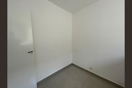 Quarto 2 de apartamento para alugar com 2 quartos, 45m² em Jardim Barro Branco, Cotia