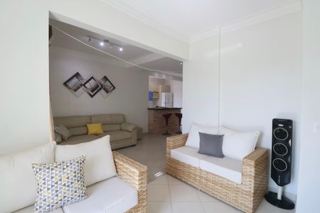 Apartamento para alugar com 185m², 3 quartos e 2 vagas Apartamento para alugar com 185m², 3 quartos e 2 vagasSala