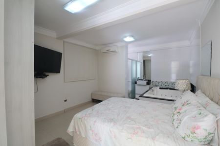 Apartamento para alugar com 185m², 3 quartos e 2 vagas Apartamento para alugar com 185m², 3 quartos e 2 vagasSuíte 3