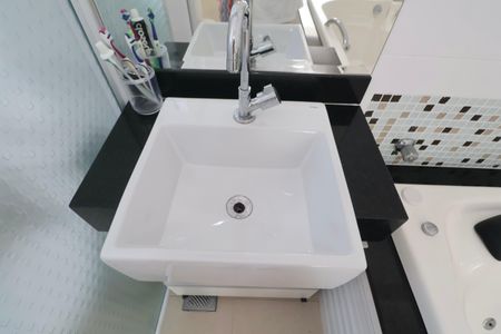 Apartamento para alugar com 185m², 3 quartos e 2 vagas Apartamento para alugar com 185m², 3 quartos e 2 vagasBanheiro Suíte 3