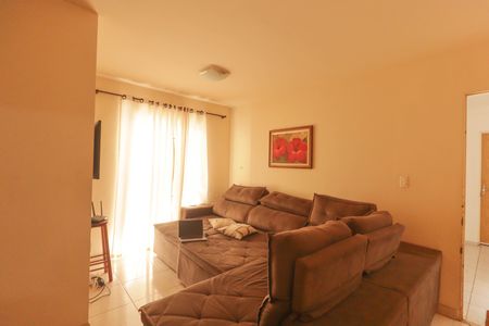 Apartamento à venda com 60m², 2 quartos e 1 vaga Apartamento à venda com 60m², 2 quartos e 1 vagaSala