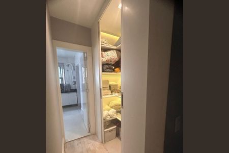 Apartamento à venda com 220m², 4 quartos e 3 vagas Apartamento à venda com 220m², 4 quartos e 3 vagasFoto 30