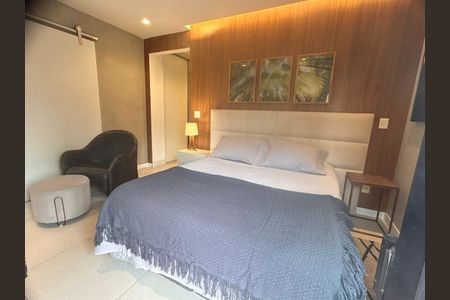 Foto 16 de apartamento à venda com 4 quartos, 220m² em Campo Belo, São Paulo
