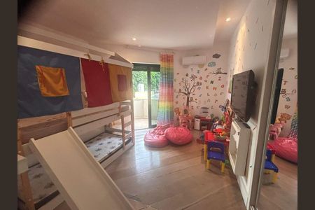 Foto 21 de apartamento à venda com 4 quartos, 220m² em Campo Belo, São Paulo