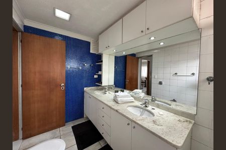 Apartamento à venda com 65m², 1 quarto e 1 vaga Apartamento à venda com 65m², 1 quarto e 1 vagaBanheiro