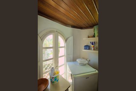 Casa à venda com 485m², 3 quartos e 6 vagas Casa à venda com 485m², 3 quartos e 6 vagasCopa