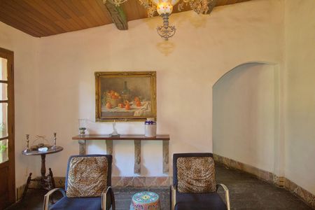 Casa à venda com 485m², 3 quartos e 6 vagas Casa à venda com 485m², 3 quartos e 6 vagasSala 2