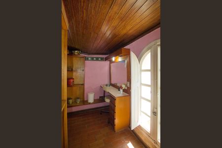 Casa à venda com 485m², 3 quartos e 6 vagas Casa à venda com 485m², 3 quartos e 6 vagasCloset da Suíte 1