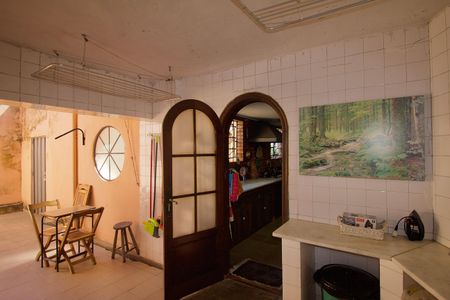 Casa à venda com 485m², 3 quartos e 6 vagas Casa à venda com 485m², 3 quartos e 6 vagasÁrea de Serviço