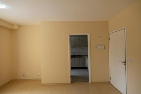 Sala de apartamento para alugar com 2 quartos, 63m² em Vila Iracema, Barueri