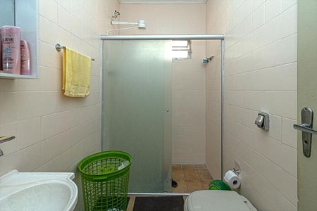 Casa à venda com 150m², 2 quartos e 2 vagas Casa à venda com 150m², 2 quartos e 2 vagasBanheiro Social