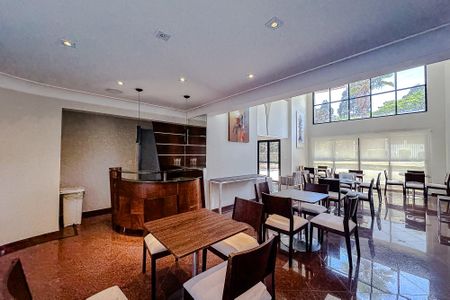 Apartamento para alugar com 240m², 3 quartos e 4 vagas Apartamento para alugar com 240m², 3 quartos e 4 vagasÁrea comum