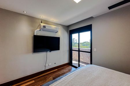 Apartamento para alugar com 240m², 3 quartos e 4 vagas Apartamento para alugar com 240m², 3 quartos e 4 vagasSuíte 1